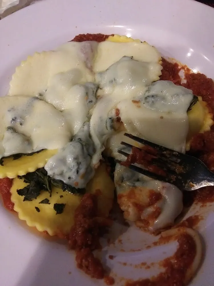 Cheese & Spinach Ravioli